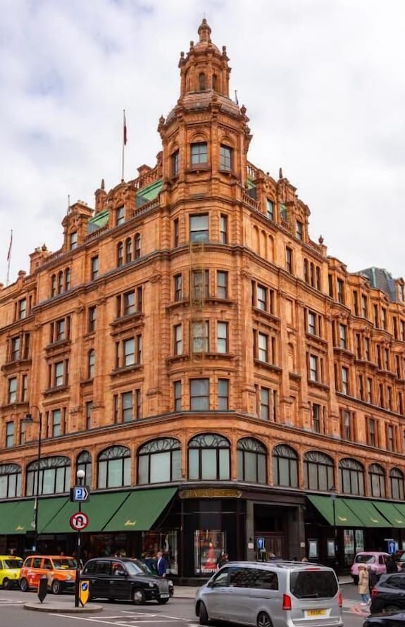 Knightsbridge Hotel